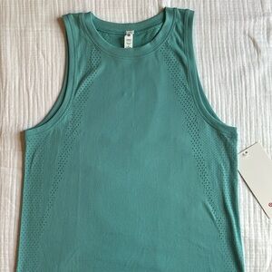 Lululemon Train to Be Tank